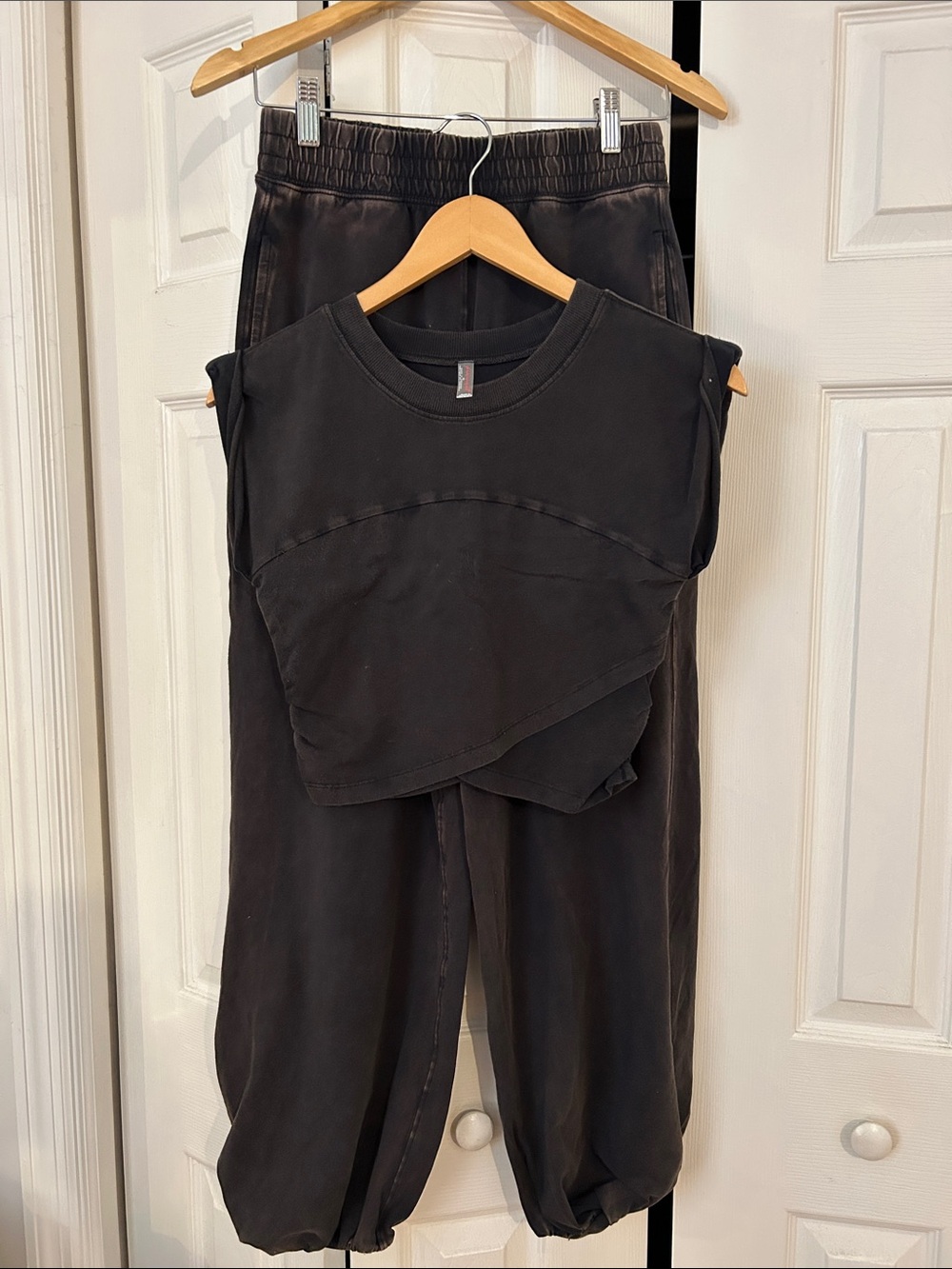 FP Movement by Free People Black Sleeveless Jogger crossover set